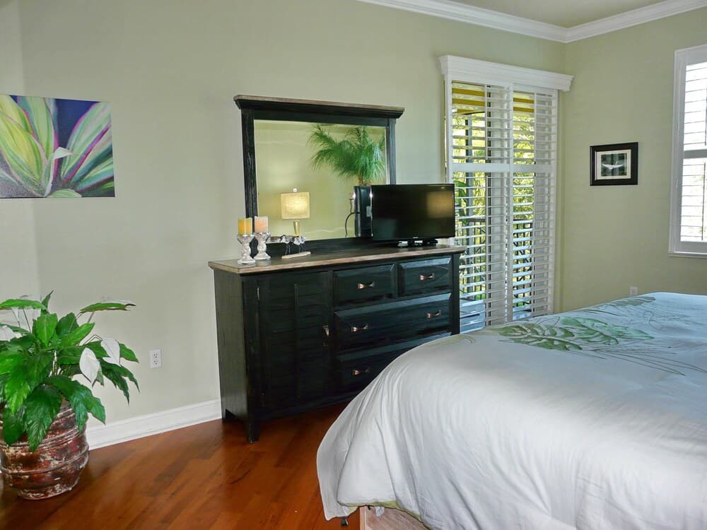 1252 Rialto Way, Unit 201