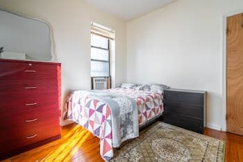 Furnished Eastern Parkway Guest House