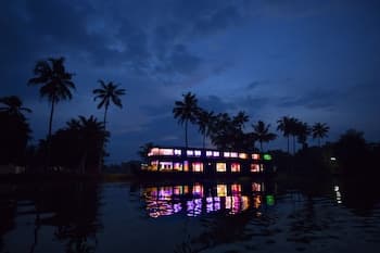 Kerala Luxury House Boat