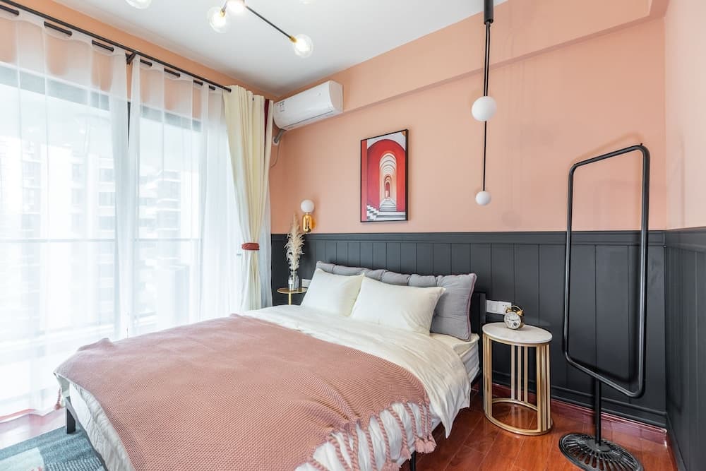 Locals Boutique Apartment WanzaiCEC No.4