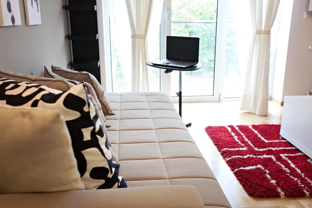 Boutique Apartments 360