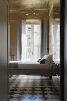 Rivière Private Rooms at the Park