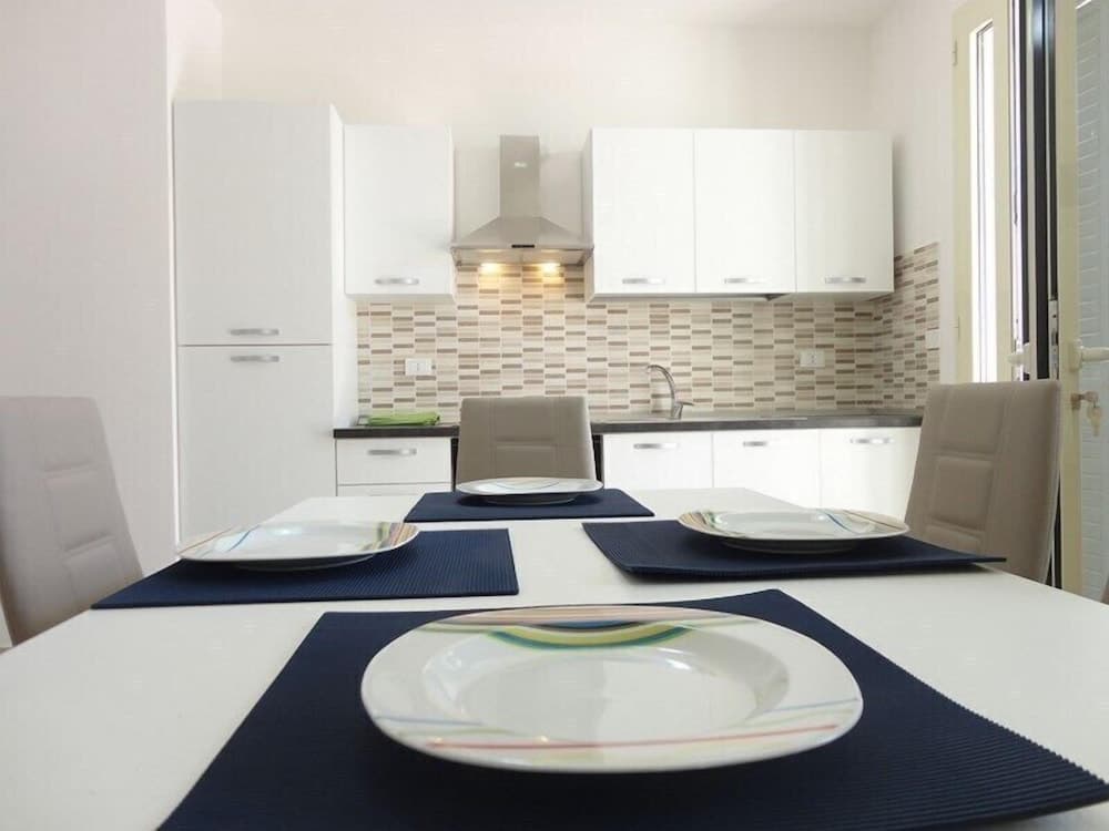 VersoSud - Acton Apartment 14