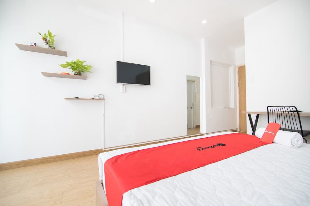 RedDoorz @ Tran Hung Dao Street