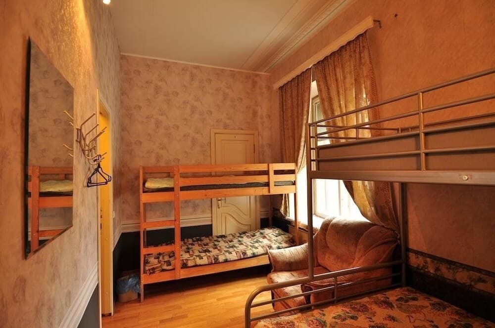 Tolstoy Hostel
