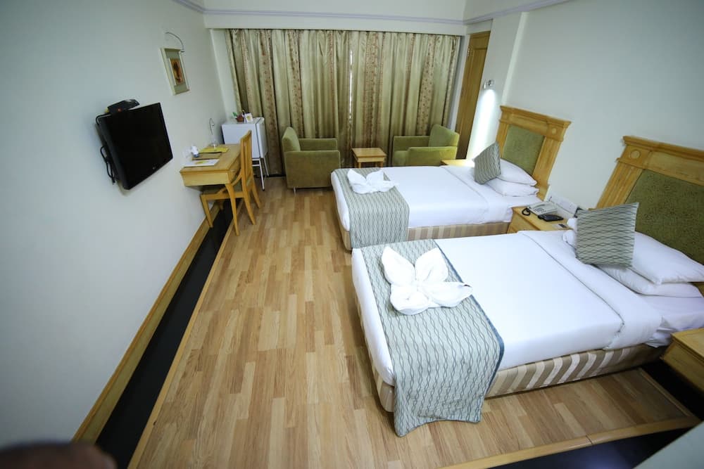 Hotel Marg Krishnaaya