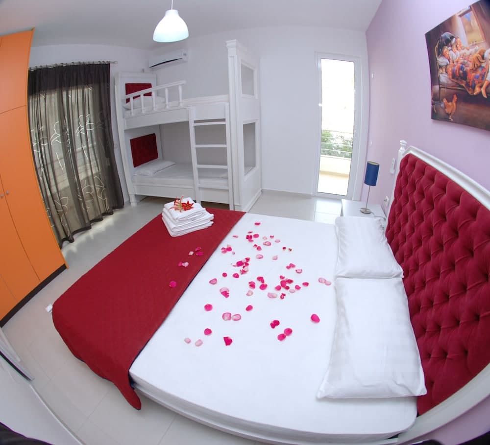 Wave Apartments Sarande