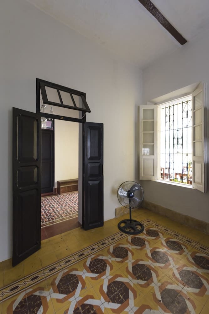 Hostal Rosa Mexicano - Hostel