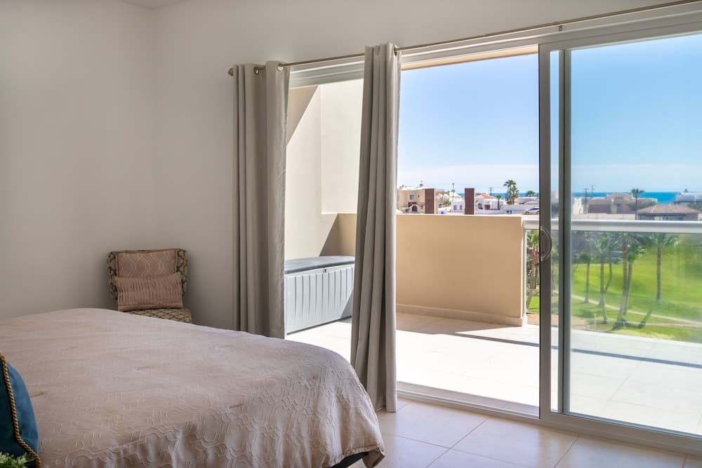 Amazing Luxury Ocean View Condo