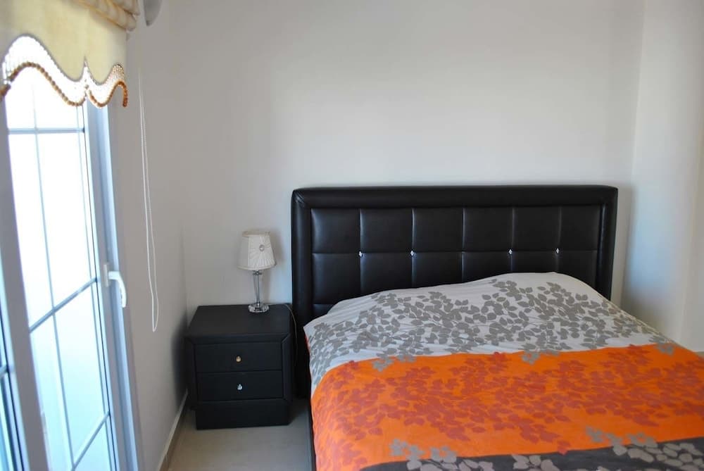 Villa Roman by Amy Villasa