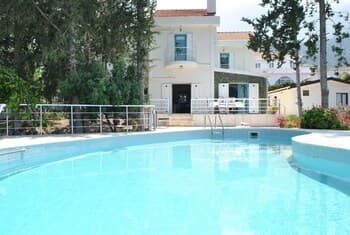 Villa Sabrina by Amy Villas