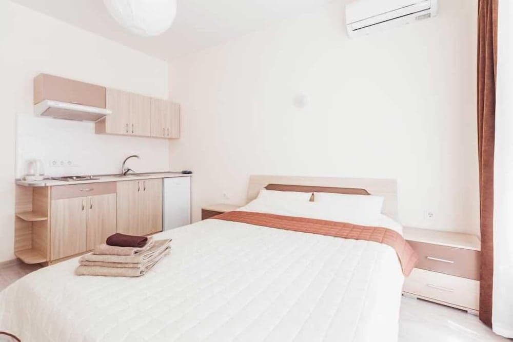 LeonRooms Koblevskaya 46-4