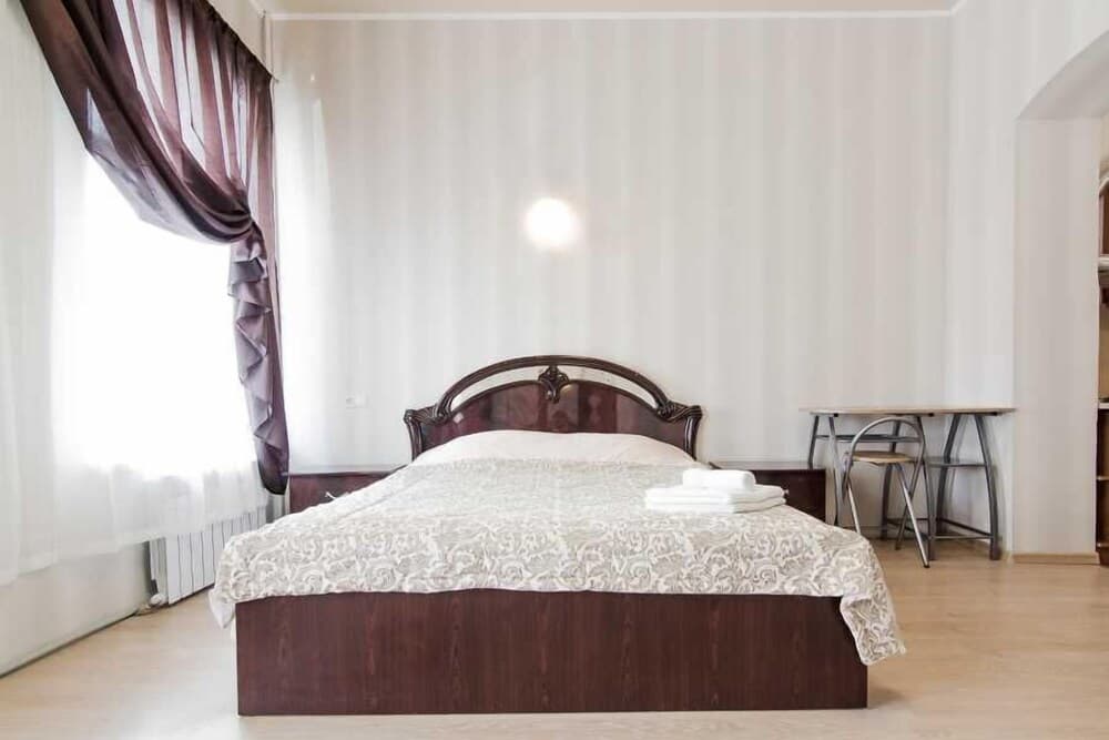 LeonRooms Pokrovskiy 8-4