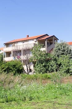 Apartments Sanic 518