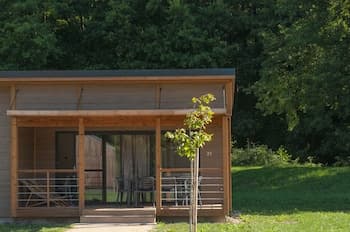 Village vacances Les Lambrilles - Chalets