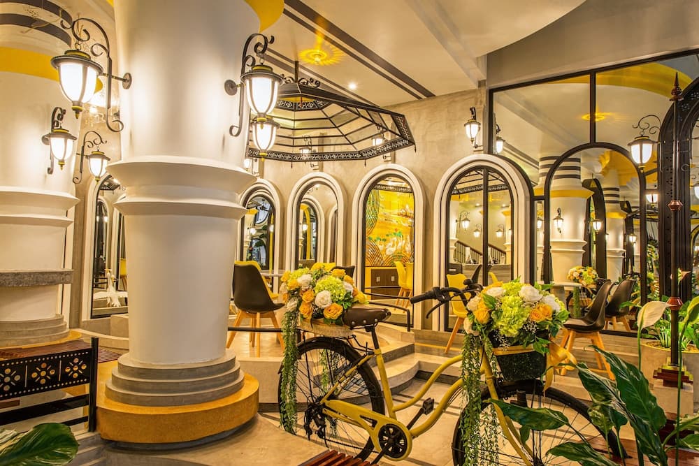 The Twizt Lifestyle Hostel & Hotel