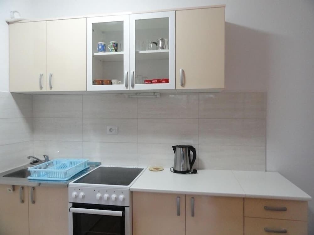 Center Apartment C 18