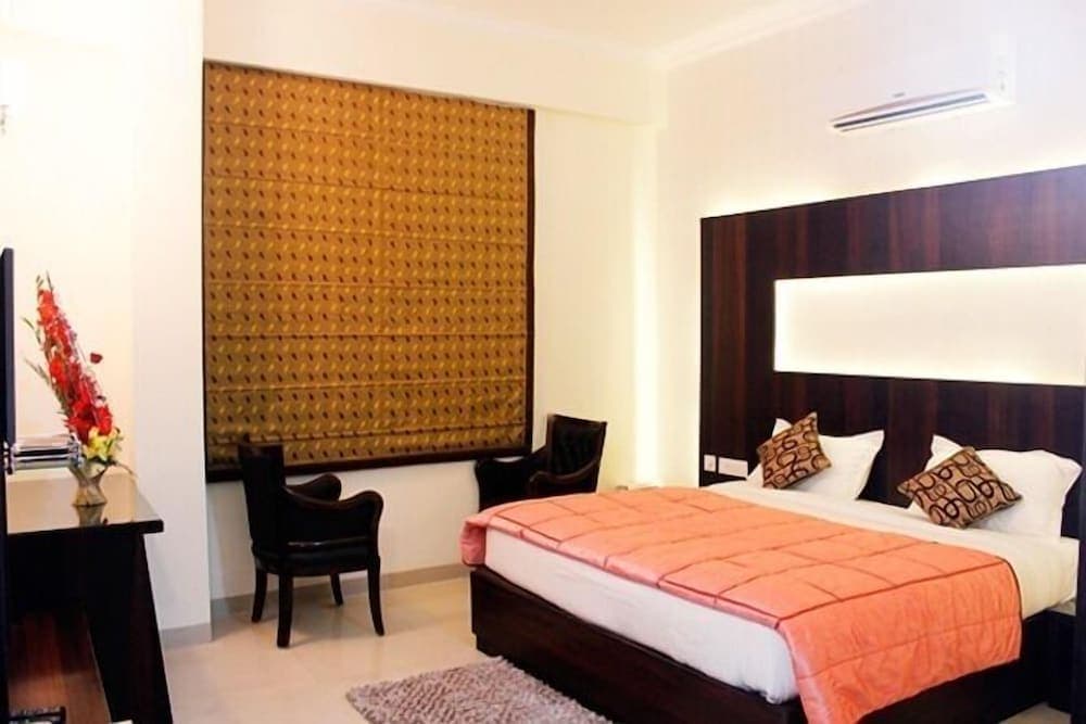 The Neo Classic Hotel