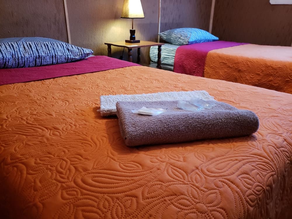 Antiguos Bed and Breakfast