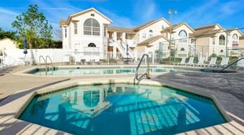 Villas at Island Club 3148