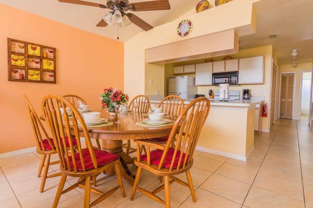 Villas at Island Club 8703