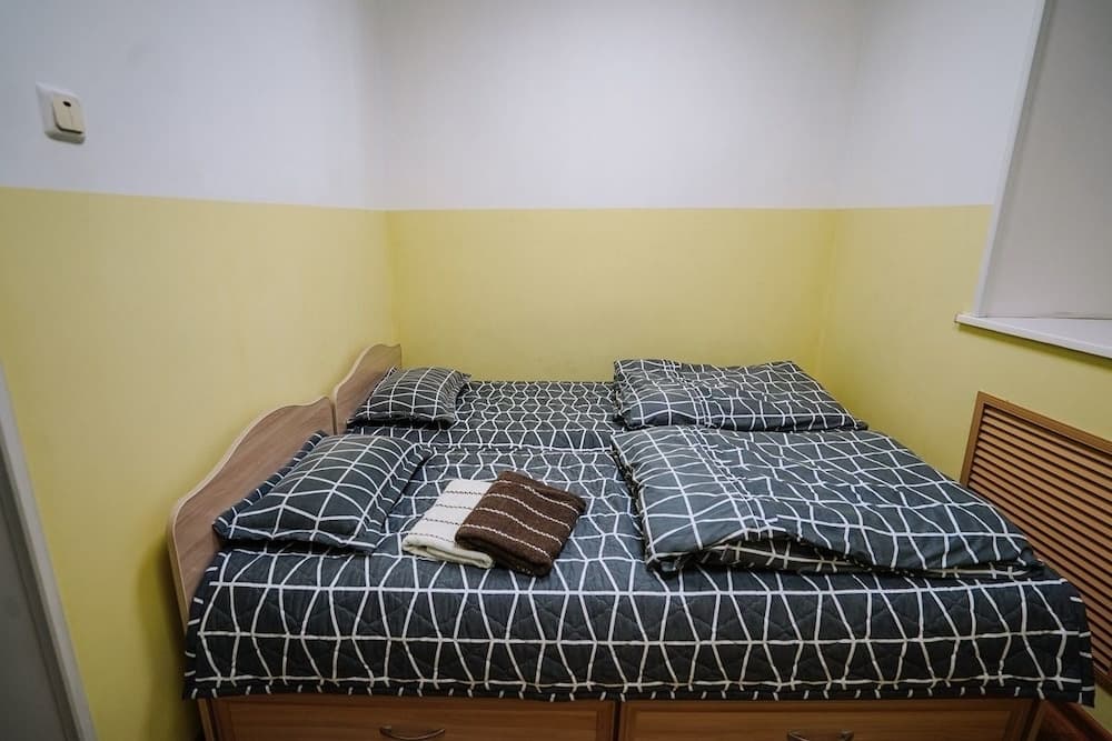 Harasho Guest House - hostel