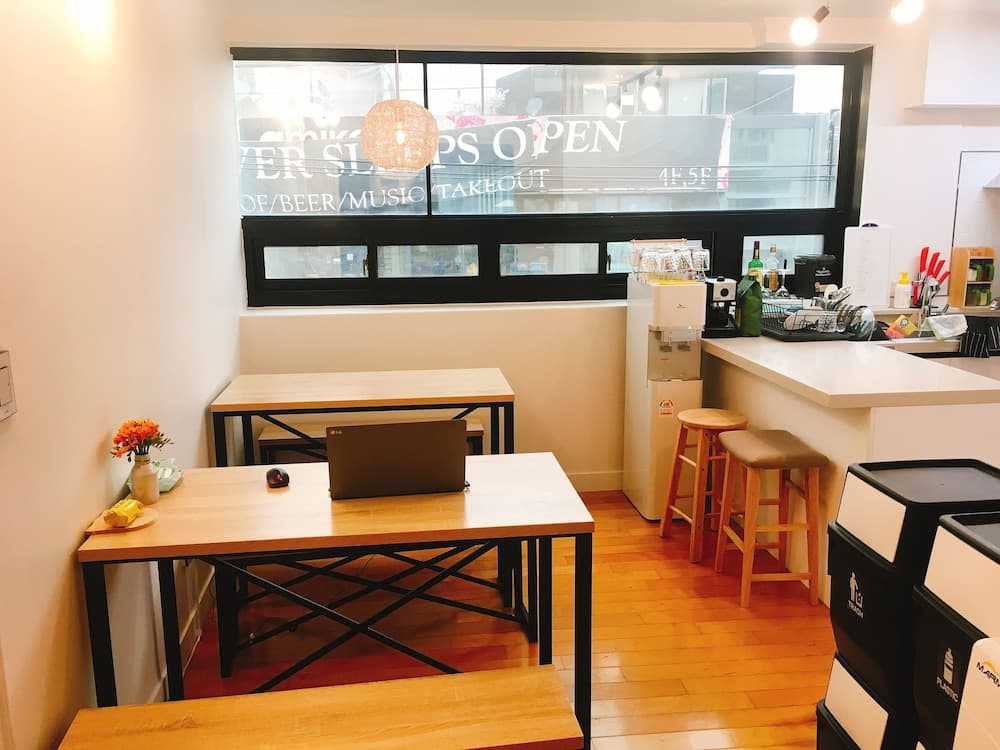 Hi Dear Guesthouse - Hostel