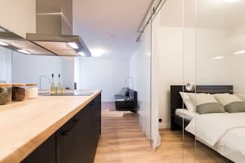 Hilltop Apartments City Centre