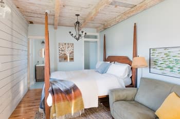 Lighthouse Lane Cottages