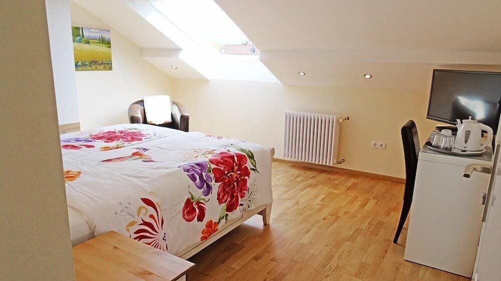 Casa Cristina- Kurpension und Appartements