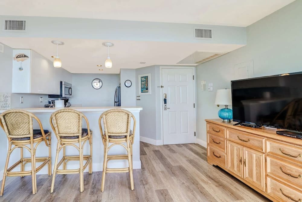 Lovers Key Resort 901