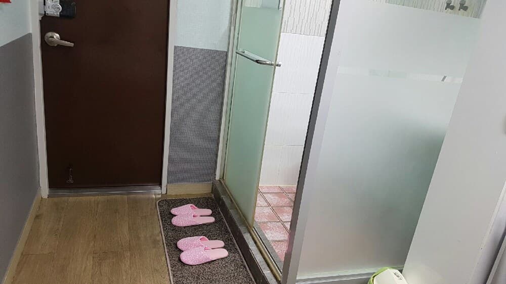 Changwon Comodo House