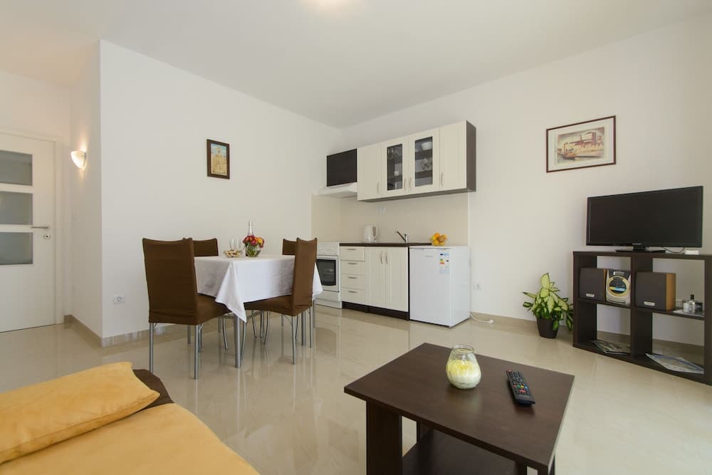 Apartment Center Trogir 2