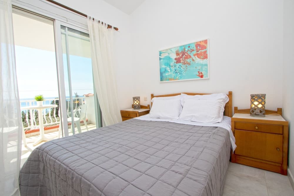 Eva-Gior Shared Pool Messonaittes