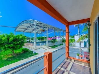 Casa Chipotle by Skyrun