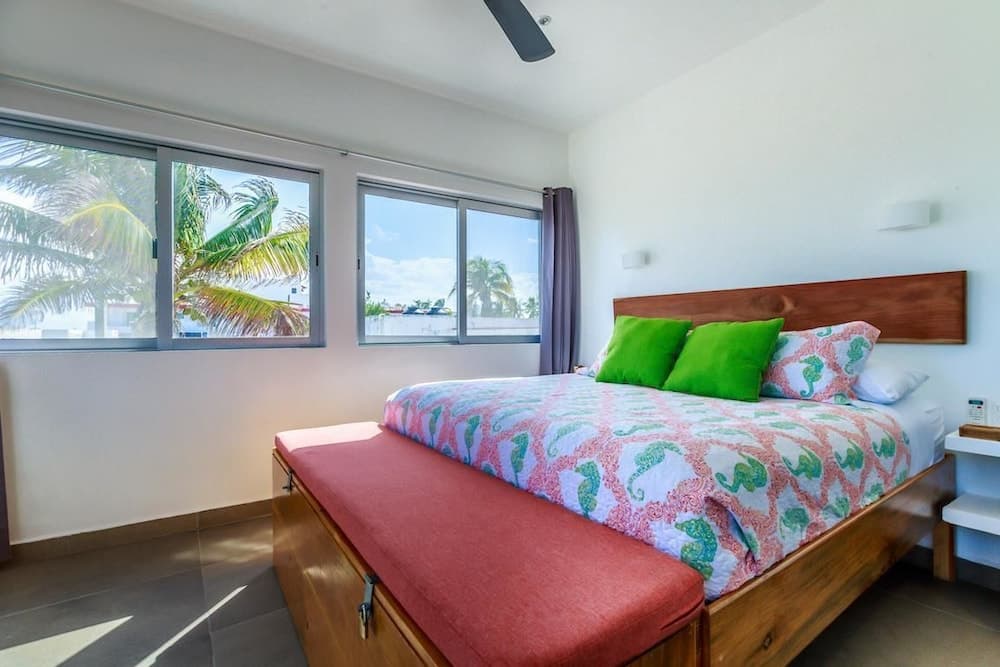 Casitas de Paloma 2nd Floor Studio by Skyrun