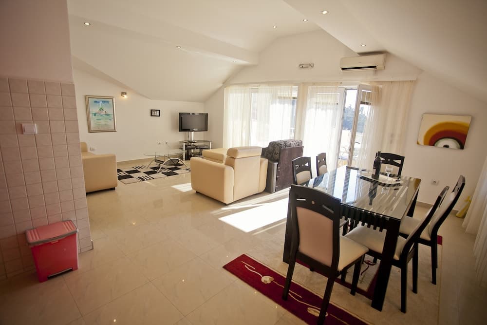 Apartments Andric