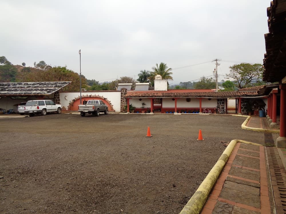 Hotel Campestre Hacienda Caracha