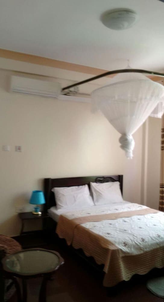 United Motel Entebbe