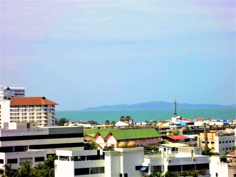 Sea View Studio at View Talay