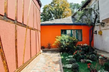 Funky Mamaliga Hostel