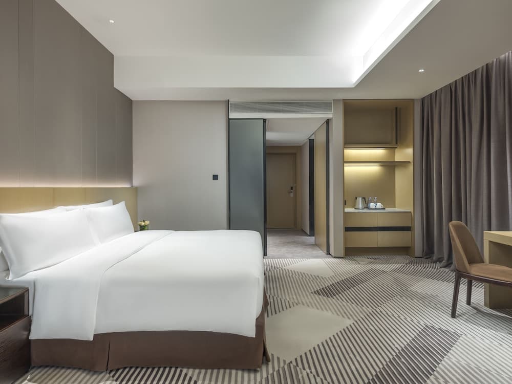 La Yarda Hotel Guangzhou - Free Shuttle Bus Available during Canton Fair Period