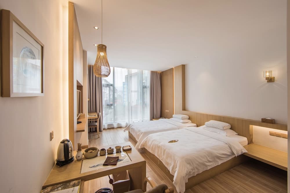 Wuyishan Ancient Street No.3 Tea Inn