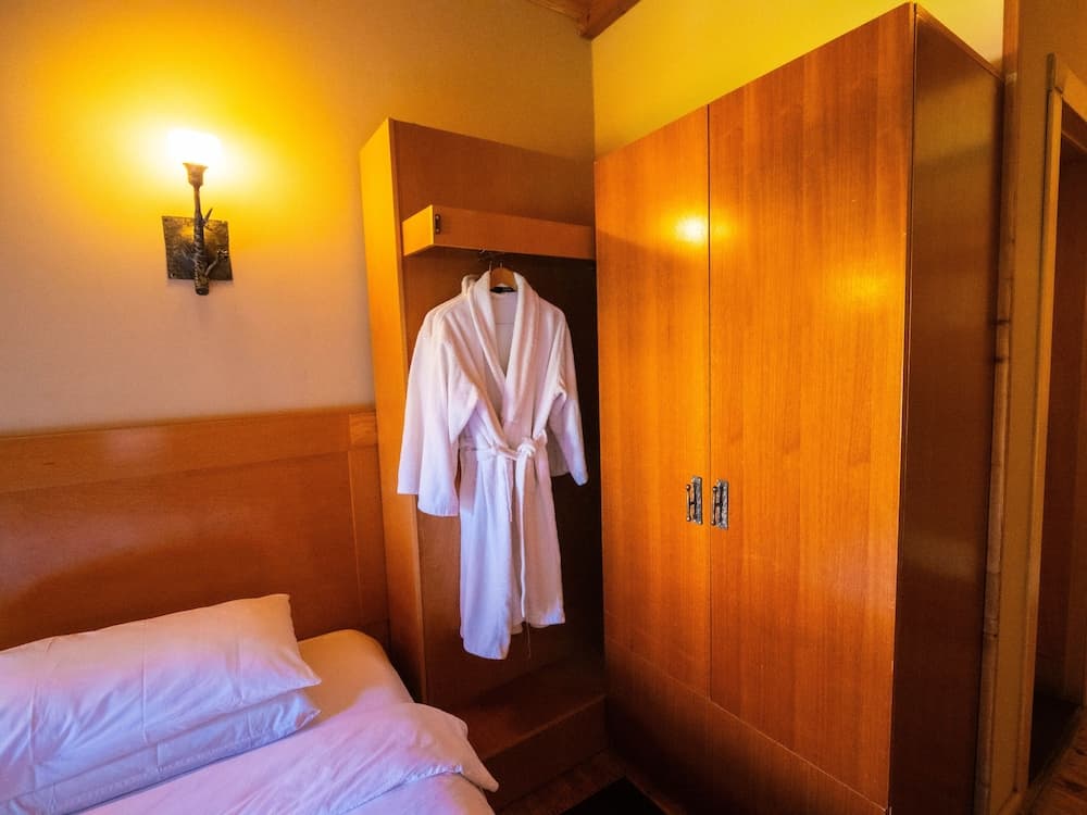 Natyral Razma Resort