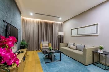 188 Luxury Suites by Plush