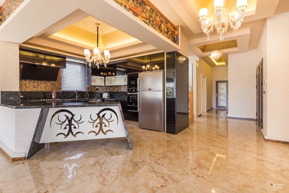 Villa Casa by Villatatilin