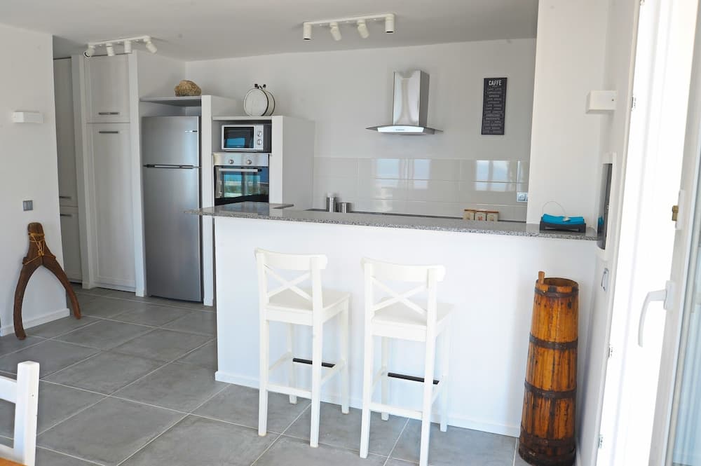 Villa Hazel by Villatatilin