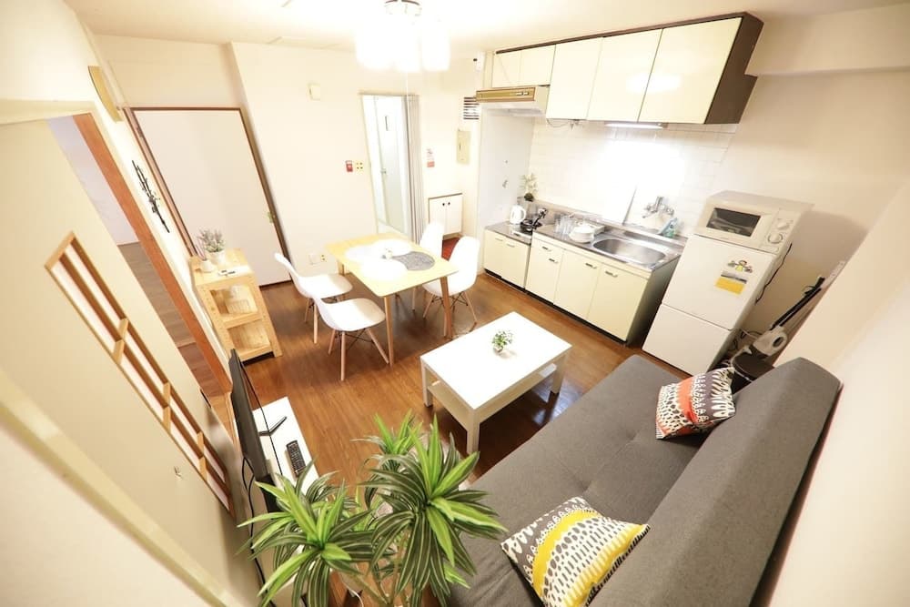 Hotel Green Hights 202 0-17