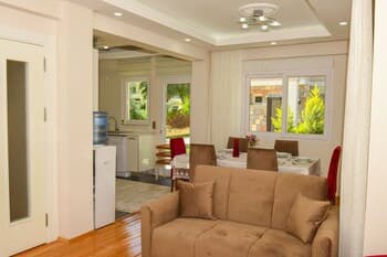 Villa Verdor by VillaTatilin