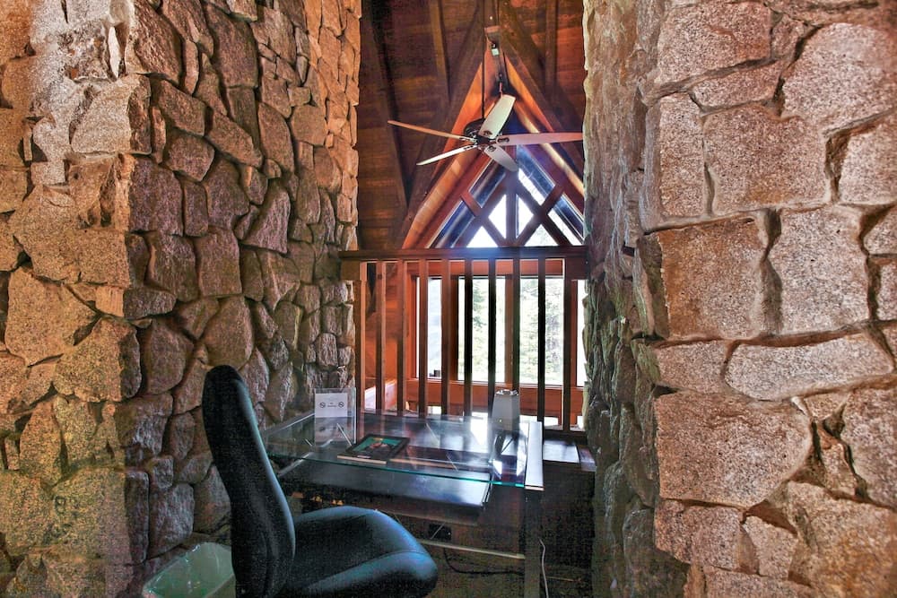 Yosemite Scenic Wonders - Fish Camp Area